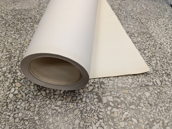 Papier malarski do zabezpieczania powierzchni wodoodporny 1m²